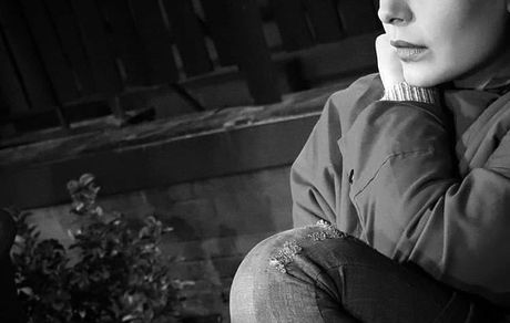 سانیا سالاری در گوشه ای تاریک + عکس