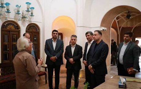 مدیرعامل شرکت ملی صنایع مس ایران از عمارت «حاج‌آقا علی» رفسنجان بازدید کرد