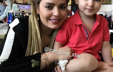 بازیگر افغان سریال بوی باران و پسر خوشگلش در رستوران + عکس