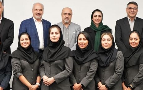 تثبیت گواهی استاندارد بینالمللی ISO 15838 در مرکز ارتباط با مشتریان بیمه دی