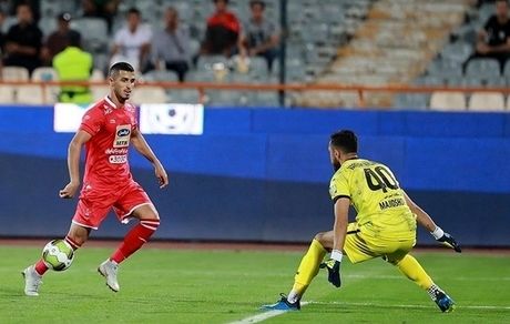 رضایی: می‌توانستیم ۲ یا ۳ گل دیگر به پرسپولیس بزنیم 