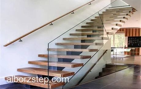 اجرای پله محور میانی در سهیلیه کرج
