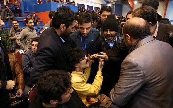 کسانی که سخنرانی روحانی را بهم ریختند توسط رئیسی پست و مقام گرفته‌اند! 