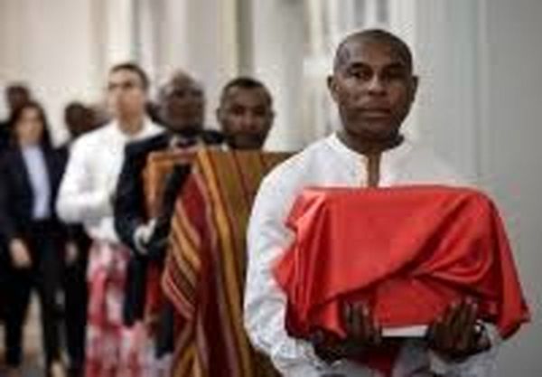 فرانسه سر بریده پادشاه ماداگاسکار را بازگرداند!