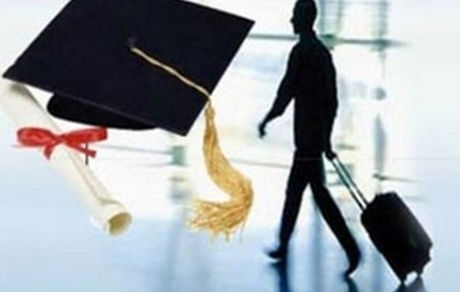 خروج سالانه ۱۸۰ هزار تحصیل کرده از کشور صحت دارد؟