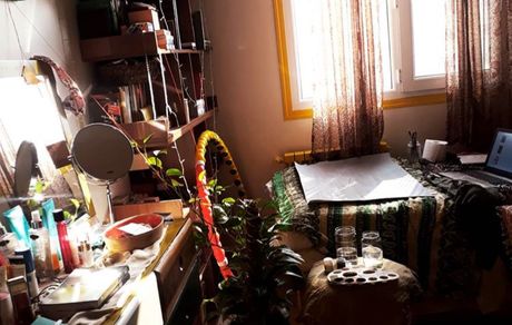 گوشه از اتاق خواب خانم بازیگر + عکس