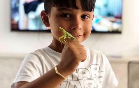 پسر خواننده معروف ایران + عکس