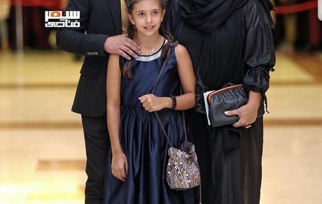 تیپ مجلسی همسر و دختر مجری کودک شو در جشن حافظ + عکس