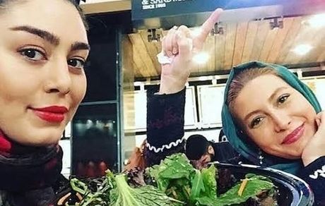 سحر قریشی و فریبا نادری در یک رستوران + عکس