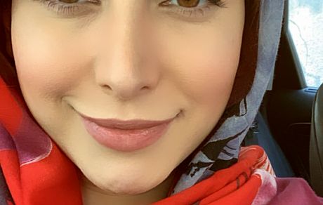 لبخند زیبای فریبا نادری + عکس