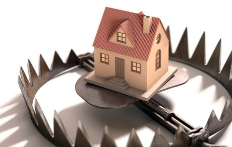 کلاهبرداری املاک در شیراز : شایع ترین شگردها و راه های استعلام قانونی ملک قبل از خرید
