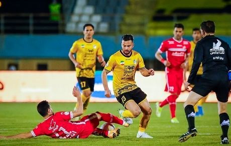 ابهام در حضور تماشاگران در دیدار پرسپولیس ـ سپاهان