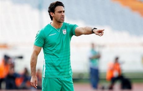 فدراسیون فوتبال به دنبال حل مشکل فرهاد مجیدی 