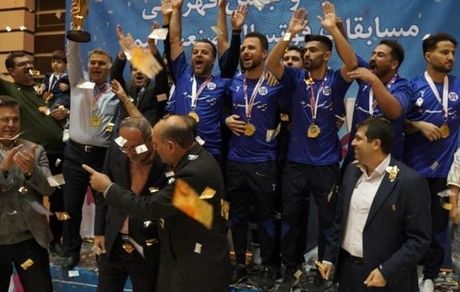 تیم بیمه سرمد، قهرمان مسابقات فوتسال صنعت بیمه