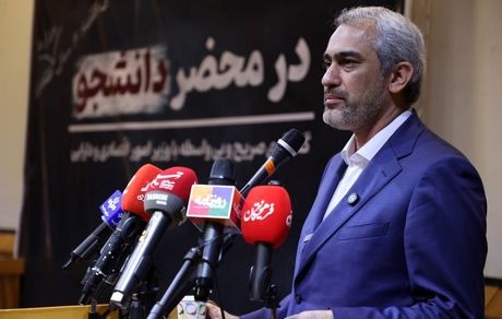 مسئولیت را فقط برای «تغییر» پذیرفتم/ به نخبگان دغدغه‌مند در حوزه‌های سیاست‌گذاری، علوم اجتماعی و اقتصاد نیاز داریم