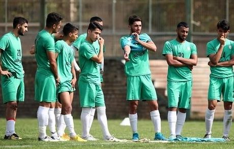 ۳۰ بازیکن به اردوی تیم فوتبال امید دعوت شدند 