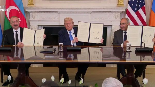 توافق صلح بین سران ارمنستان و جمهوری آذربایجان در کاخ سفید
