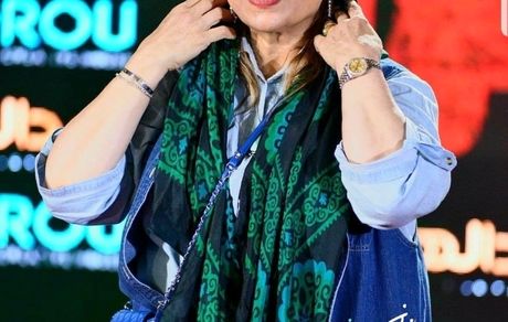 گوهر خیراندیش با بلیز و سارافن لی جوانانه + عکس