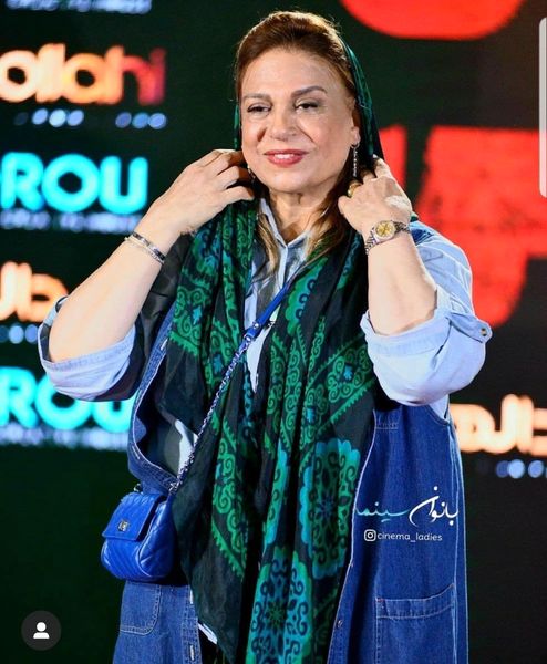 گوهر خیراندیش با بلیز و سارافن لی جوانانه + عکس