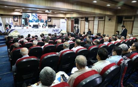 تشکر سهامداران از ثبت بی نظیرترین سال ایرانول با شکستن رکورد تولید، فروش و سود