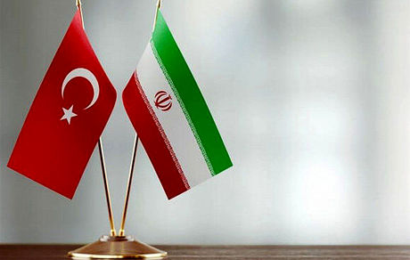 آنکارا می خواهد در صورت بروز ناآرامی یا جنگ در ایران، تا «جای ممکن» مهاجران و پناهجویان را در «داخل خاک ایران» نگه دارد