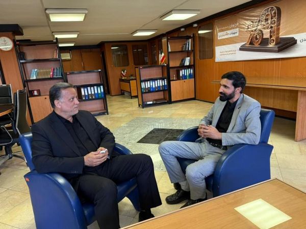 مدیر استانی بانک صنعت و معدن قزوین: اعتماد متقابل، مهمترین سرمایه بانک و صنعتگران است