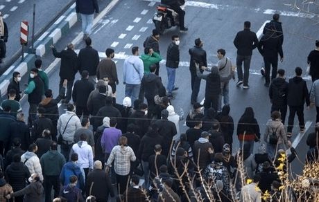 اعتراضات احتمال حمله مجدد اسرائیل را افزایش می‌دهد / پیام نتانیاهو: شما شورش کنید تا من حمله کنم!