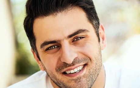 پرتره ای زیبا از علی ضیا + عکس