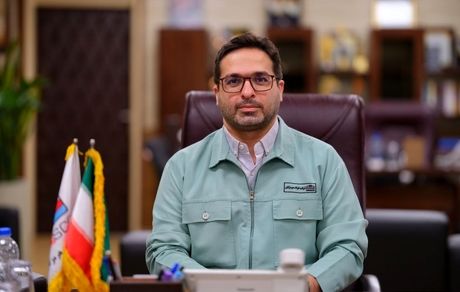 مدیرعامل شرکت فولاد هرمزگان؛ خبرنگاران پیشگامان جهاد تبیین و راویان حقیقت هستند