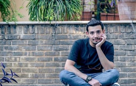 بازیگر فوق لیسانسه ها در خانه ای قدیمی + عکس