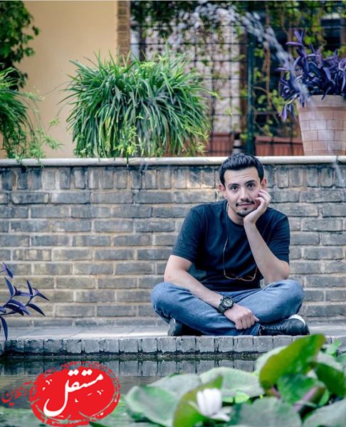 بازیگر فوق لیسانسه ها در خانه ای قدیمی + عکس