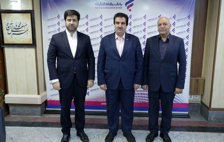 بانک رفاه کارگران از شرکت‌های بیمه حمایت می‌کند