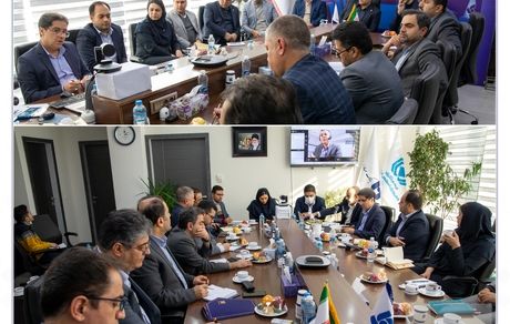 سومین نشست فصلی مدیران ستادی و شعب بیمه سرمد برگزار شد