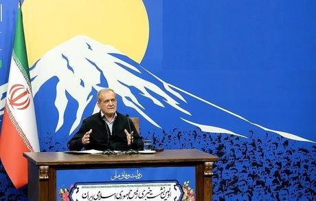 دولت، یا دکه‌ی حرف خوب فروشی؟