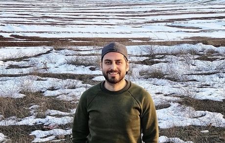 آقای بازیگر در میان برف ها + عکس