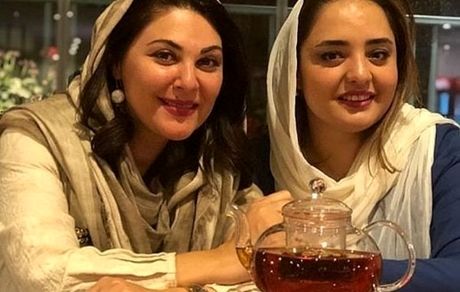 چایخوری ستایش با بازیگر معروف + عکس