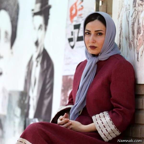سلفی سمیرا حسن‌پور در آسانسور قدیمی + عکس