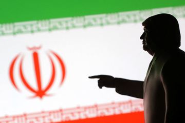 ترامپ: در یک ثانیه ایران را محو می‌کنیم / عراقچی: بمب راه حل نیست!