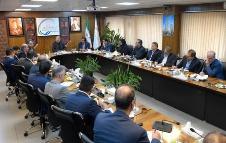 امضای تفاهم‌نامه همکاری میان پتروشیمی خلیج‌فارس و بانک رفاه/ تأمین مالی طرح‌های صنایع پلیمر گچساران و پتروشیمی دهدشت در اولویت اول همکاری