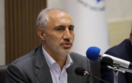مطالبات گندمکاران، معلمان و حوزه دارو تسویه می‌شود