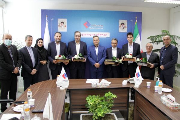 تکریم از پزشکان بیمه ملت به مناسبت روز پزشک