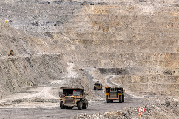 تداوم رشد تولید و استخراج در کارنامه ۶ ماهه شرکت ملی صنایع مس ایران