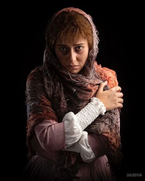 گریم جالب پریناز ایزدیار در تئاتر موزیکال بینوایان