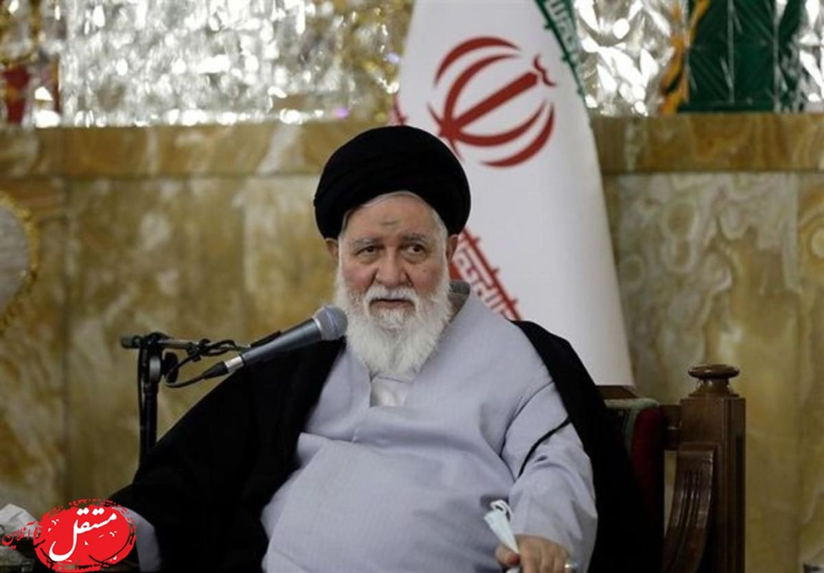 نمی‌شود بگیر و ببند به راه انداخت و امیدوار بود که حجاب تبدیل به فرهنگ شود