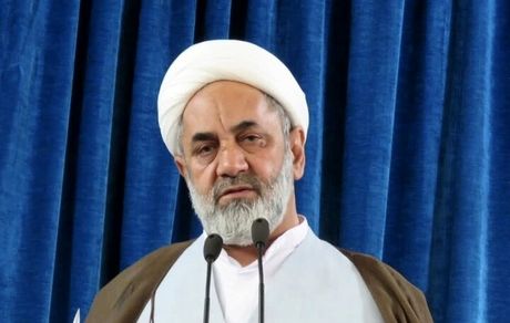 یک امام‌ جمعه استعفا داد