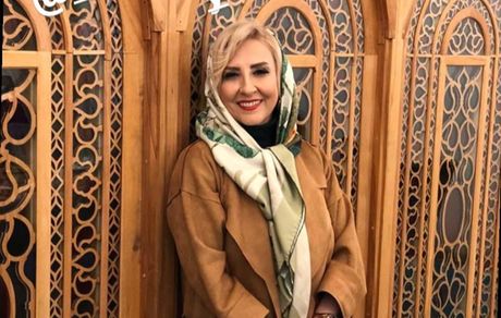 مرجانه گلچین در عمارتی سنتی + عکس