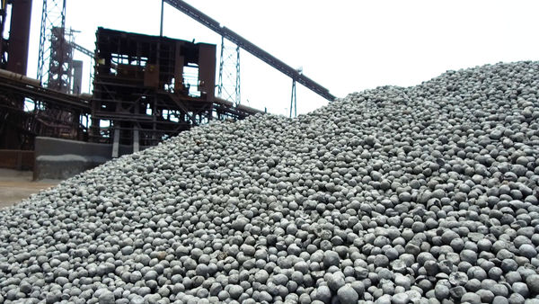 مدیر خرید شرکت فولاد هرمزگان: با تامین اقتصادی و پایدار مواد اولیه، پشتیبان خطوط تولید هستیم