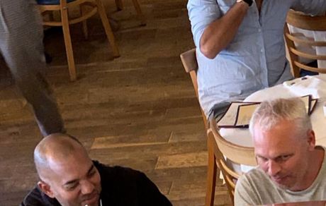 حامد بهداد در رستوران های آمریکا + عکس