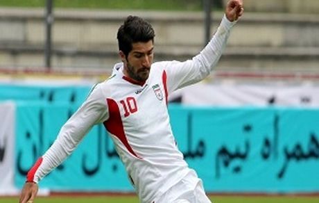بازتاب خبر پیوستن انصاری فرد به السیلیه در سایت فاکس اسپورت آسیا 