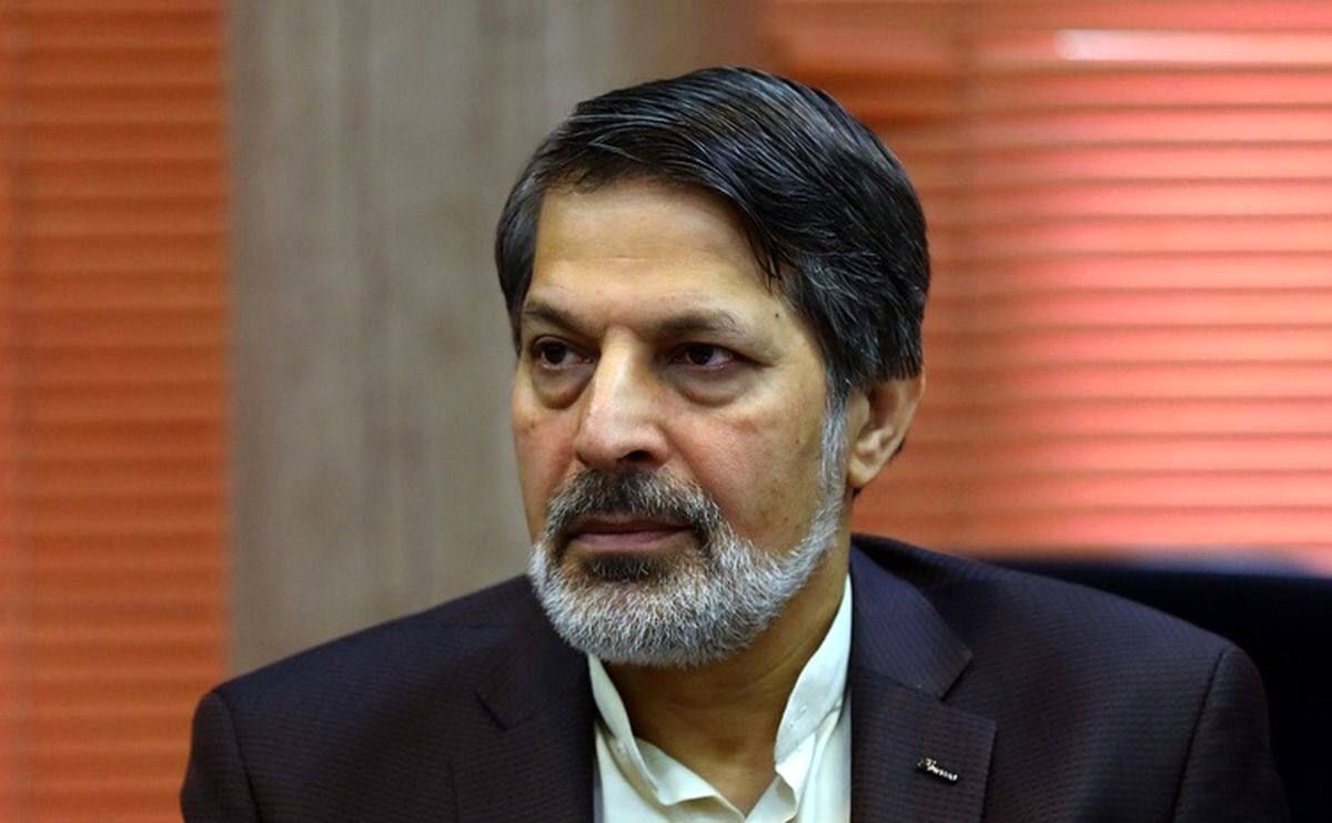 ایران رکورد فساد در دنیا را شکسته است/ پرونده‌های فساد افشا شده در ۳۰ سال گذشته چند جلد کتاب می‌شود؟